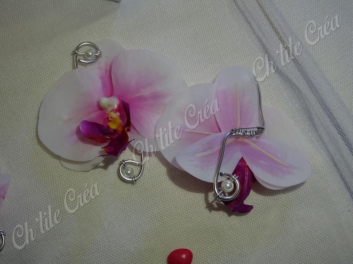 Boutonnière et pince à cheveux, mariage orchidée pochette carrée, avec orchidée artificielle sur épingle à nourrice pour les boutonnières et sur pince pour les pinces à cheveux